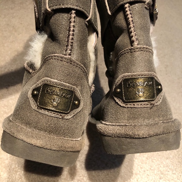 BEARPAW Taylor Women’s Boot in Maple - Picture 5 of 11